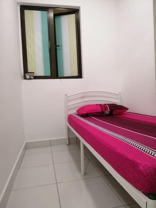 H&h Lovely In * Nilai