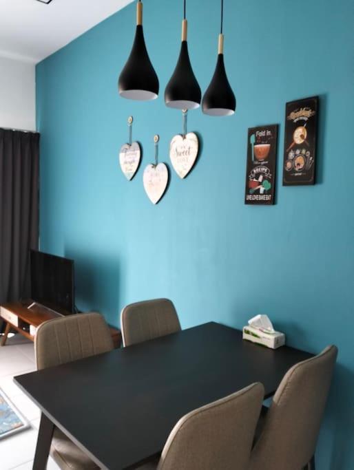 H&h Lovely In Apartment